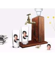 BK Gift Kişiye Özel Renkli Baskılı Godfather Baba Karikatürlü İkili Rakı Bardağı ve Ahşap Rakı Standı Hediye Seti-2 (Model 1)