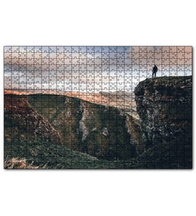 Cakapuzzle Kayalıklardaki Yalnız Adam  Puzzle Yapboz MDF (Ahşap) (120 Parça)