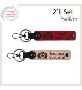 Her Anı Değerli Kılan Hediye, Kamera Temalı Kişiye Özel Anahtarlık Takımı, Kırmızı-Yavru Ağzı
