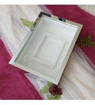 25X35 GÜMÜŞ LEDSİZ FOTOĞRAF BÖLÜMLÜ ANI ÇERÇEVESİ- NİŞAN SÖZ GÜLLERİNİZ İÇİN ÇERÇEVELER