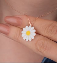 925 Ayar Gümüş Mineli Papatya Kolye