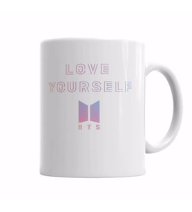 Love Never Fails 02 Kupa Bardak Porselen