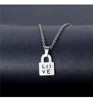 925 Ayar Gümüş  Kilit Love Kolye