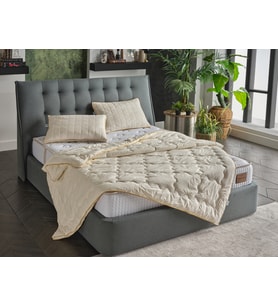 Yün Çift King Size Yorgan (Ekru)