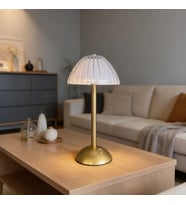 Uzun Mantar Çizgili Model LED Masa Lambası – Dokunmatik, 3 Renk Işık Modlu, Şarjlı Dekoratif Gece Lambası (5343)