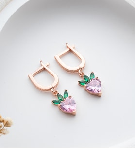 925 Ayar Gümüş Rose Kaplama Çilek Model Pembe Taşlı Küpe