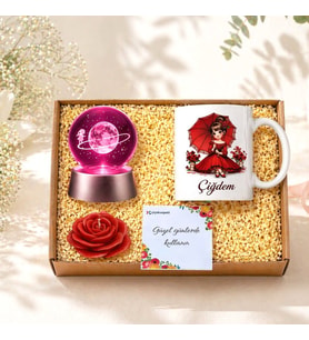Kişiye Özel Romantik Işıltılı Hediye Kutusu Prenses Kupa & Işıklı Ay Küresi & Gül Mum Seti