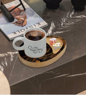BK Gift Kişiye Özel Mermer Tasarımlı Doğal Ahşap Tabaklı Türk Kahvesi Fincanı Sunum Seti Model 13