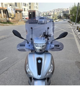 MOTOCAM Piaggio Medley S 150 Ön Cam 2021-2026 Model 56cm füme Renkli Elcikli APARATSIZDIR