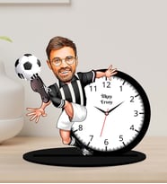 Kişiye Özel Karikatürlü Futbolcu Ahşap Biblo Masa Saati