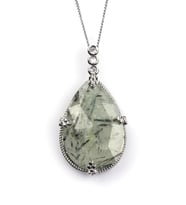 Prehnite Doğal Taş Kolye 