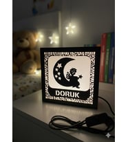 Kişiye Özel İsimli Bebek ve Çocuk Odası Gece Lambası - Ay Dede ve Melek Temalı Dekoratif Aydınlatma Beyaz ( Canlı Anılar )