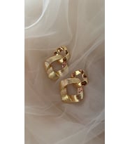 14 K kararmaz küpe