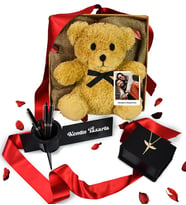 Sevgililer Günü Kişiye Özel Fotoğraf Kutusu&Kolyeli Sevimli Teddy  Ayıcık & Kişiselleştirilmiş Masaüstü Ahşap Kalemlik (Model 1)