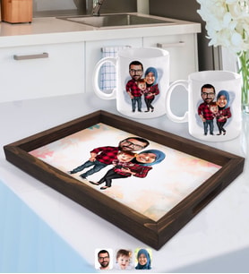 BK Gift Kişiye Özel Tesettürlü Aile Karikatürlü Doğal Ahşap Tepsi ve 2’li Kupa Bardak Seti-2