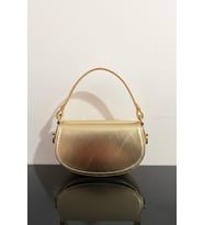 Gold Mini Kadın El & Omuz Çantası – Metallic Parlak Baguette Model Şık Davet Çantası