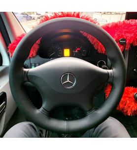 DİKİŞLİ DİREKSİYON KILIFI SİYAH DERİ SİYAH DİKİŞLİ MERCEDES SPRİNTER 2015 SONRASI İÇİN