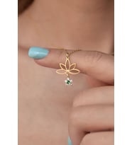 925 Ayar Gümüş Altın Kaplama Yeşil Çiçekli Lotus Çiçeği Kolye