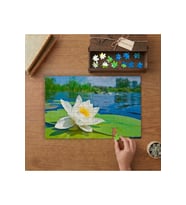 Beyaz Lotus Çiçeği Tasarımı 240 parça Ahşap Puzzle Ahşap Kutuda MP00517