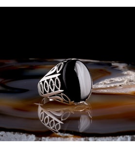 ONİX TAŞLI OVAL MODEL 925 AYAR GÜMÜŞ ERKEK YÜZÜK