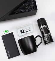 Kişiye Özel 32Gb Usb Bellek & 10.000 Mah Siyah Renk Powerbank & Siyah Mat Kupa & Erkek Deodorant Hediye Seti