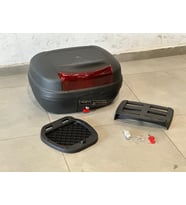 Motosiklet Çantası 48 litre Arka Çanta Anahtarlı Kilitli