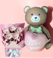 Kalpli Balonlu Ayıcık ile Pembe Peluş Ayıcık Buketi – Sevgiliye Kıza Balon Hediye Seti (Kahverengi)