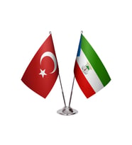 Ekvator Ginesi İkili Masa Bayrağı