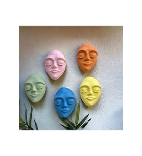 El Yapımı Duvar Maskları 5'li Set, Canlı Renklerle Boyalı Sakin Duvar Maskeleri, Duvar Dekor Objesi (Çok Renkli)