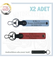 Yol Arkadaşları İçin, İsim Plaka ve B- Kan Grubu Kişiye Özel x2 Anahtarlık Set, Nar Çiçeği-Mavi-Syh (Çok Renkli)