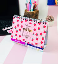 Believe İn Your Dreams Çilek Tasarımlı Yeni Nesil Masa Üsü Planner 2 Sayfa Sticker