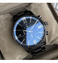 Özel Markalı Kutulu Spor ve Klasik Tarz Erkek Kol Saati Metal Kasa En Çok Satan Özel Seri Babaya Arkadaşa Sevgiliye Eşe Kardeşe Hediye Popüler Son Moda Tarz Şık Elegant Karizma Kaliteli Yeni Sezon İndirimli Fırsat En Sevilen Stil Tarz Siyah Renk