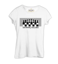 Satranç Kulübü Beyaz Kadın Tshirt