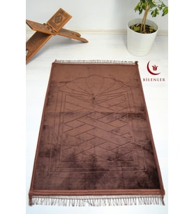Peluş Seccade - 80x120 cm - Ekstra Konforlu - Yumuşak ve Geniş Ölçülü (Kahverengi)