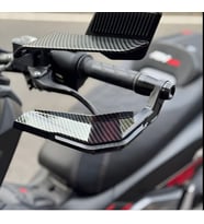Karbon Görünümlü Siyah Manet Koruyucu Ve El Rüzgarlığı (Nmax, Xmax, Pcx, R25, Mt25, NK250)Arasmto