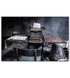 Cakapuzzle Terkedilmiş Daktilo Görseli Puzzle Yapboz MDF (Ahşap) (120 Parça)