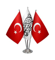 Masa Üstü Afganistan Bayrağı Türk Bayrağı Üçlü Krom Direk Masa Bayrak Seti