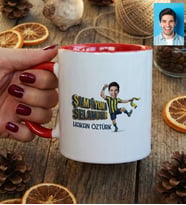 Kişiye Özel Karikatürlü Sarı Lacivert Taraftar Kupa Bardak Doğum Günü Hediyesi