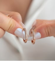 925 Ayar Gümüş Rose Kaplama 18 Mm Zikron Taşlı Halka Küpe