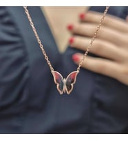 Kelebek Lazer Mine Geçişli Minimal Kolye (Karışık)
