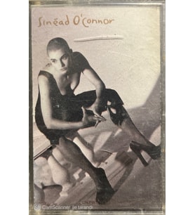 (Plak Değildir KASET tir) Sinead O'Connor Am I Not Your Girl? Kaset