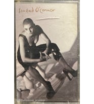 (Plak Değildir KASET tir) Sinead O'Connor Am I Not Your Girl? Kaset