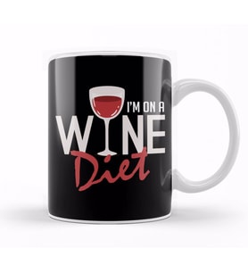 I m On A Wine Diet Cute & Funny Wino Drinking Pun Kupa Bardak Porselen