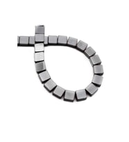 Hematit Doğal Taş Parlak Füme Yassı Kare Kesim 8x8mm Dizi