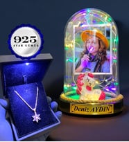 Kişiye Özel Renkli Led Işıklı Fanus ve Işıklı Kutuda 925 Ayar Gümüş Lotus Kolye (Model 10)