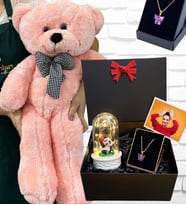 Büyük Boy Pembe Peluş Ayıcık ve Kelebek Kolyeli Fotoğraflı Hediye Kutusu - Premium Set (Model 5)
