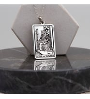 925 Ayar Gümüş  King of Wands (Değneklerin Kralı) Tarot Kolye