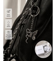 Yılan ve Kanat Figürlü Gotik Anahtarlık – Alternatif Stil Unisex Aksesuar
