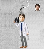 Kişiye Özel Erkek Doktor Ahşap Anahtarlık-2