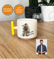 Kişiye Özel Karikatürlü Asker T Kupa Bardak Beyaz Askere Hediye Asker Sevgiliye Hediye (Sarı)